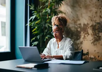 woman working on laptop